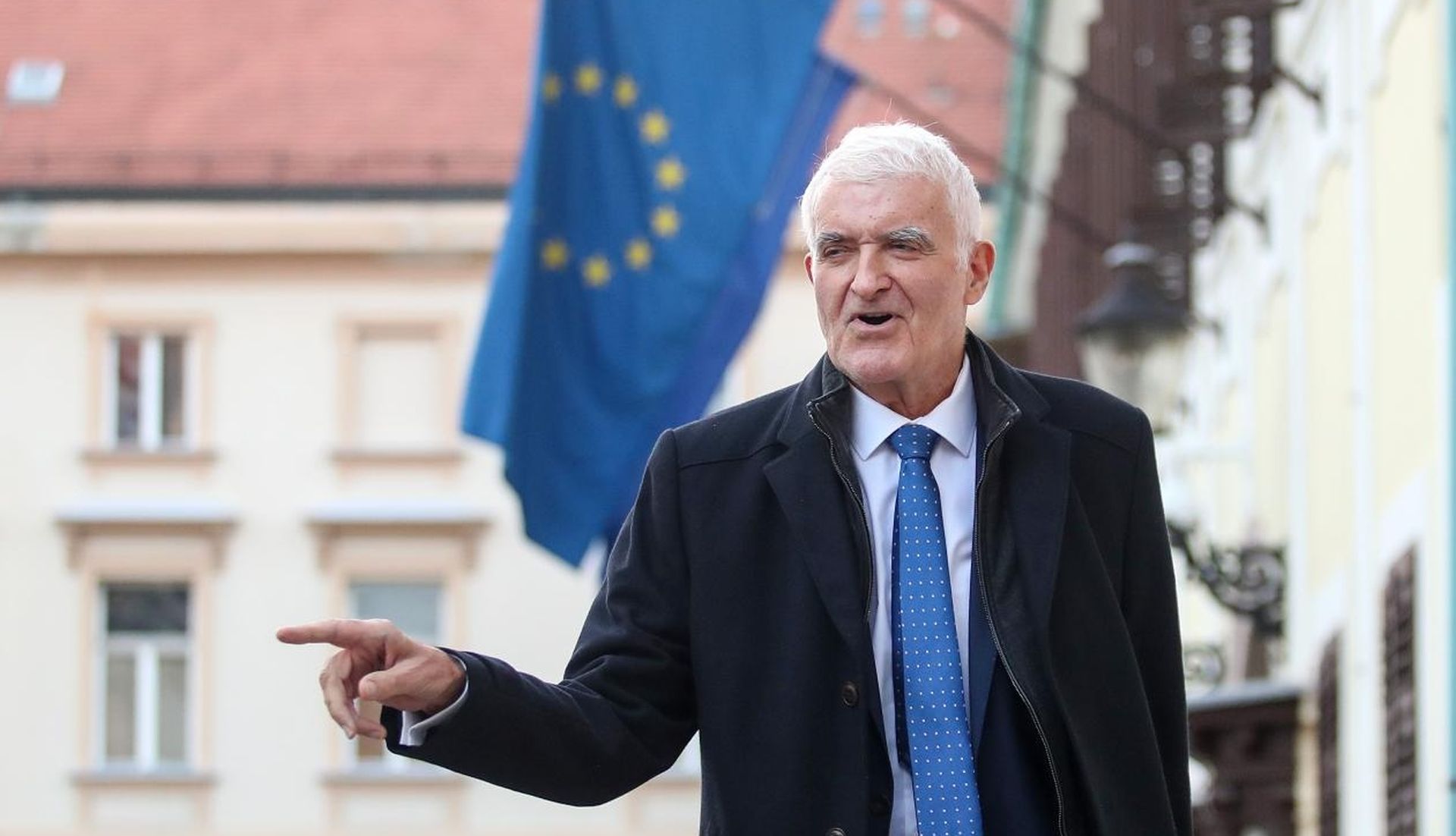 29.11.2019.,  Zagreb - Posebni savjetnik predsjednika Vlade RH Zvonko Kusic dolazi na pregovore s  predstavnicima sindikata u obrazovanju u zgradu Vlade na Trgu svetog Marka. Photo: Igor Kralj/PIXSELL