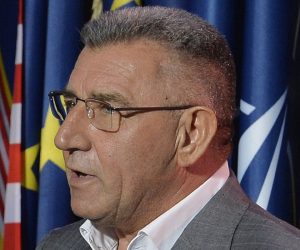 Knin , 4.08.2020. Prijem ratnih zapovjednika iz Domovinskog rata na Kninskoj tvrđavi. Na slici Ante Gotovina.
foto HINA/ Mario STRMOTIĆ/ ms