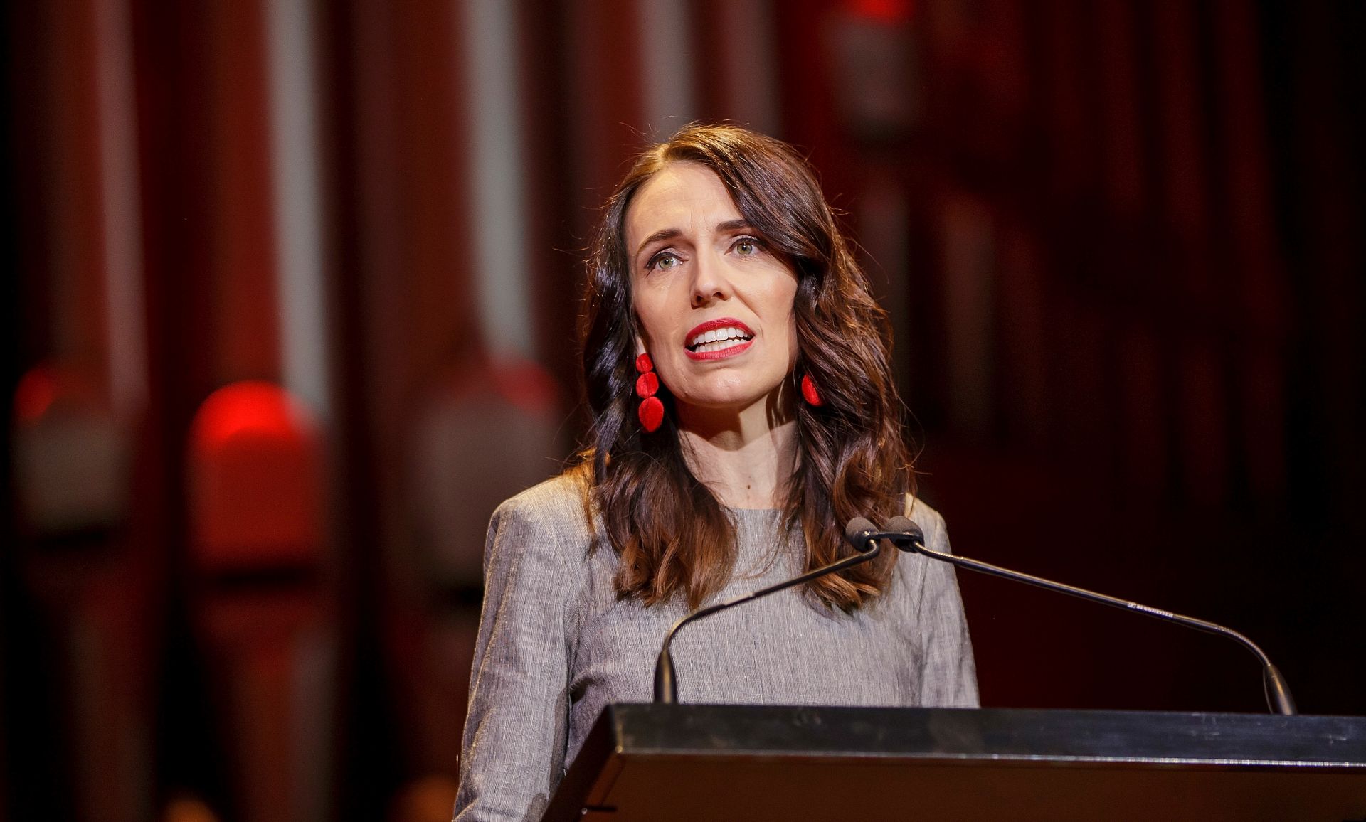 epa08590947 New Zealand Prime Minister Jacinda Ardern speaks during the Labour Party campaign launch in Auckland, New Zealand, 08 August 2020. New Zealand's parliament has adjourned ahead of the 19 September election.  EPA/DAVID ROWLAND AUSTRALIA AND NEW ZEALAND OUT