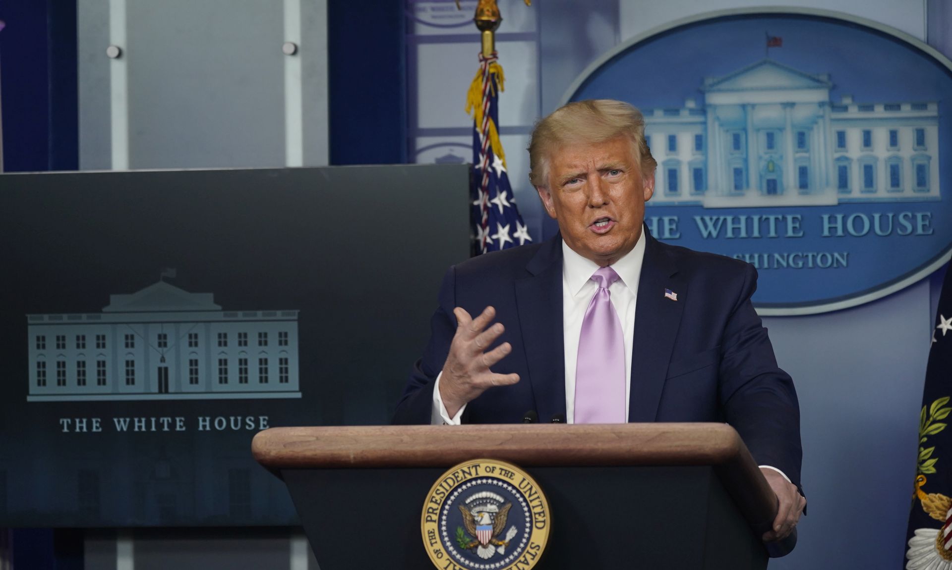 epa08613636 US President Donald J. Trump holds a news briefing at the White House, in Washington, DC, USA, 19 August 2020.  EPA/Chris Kleponis / POOL