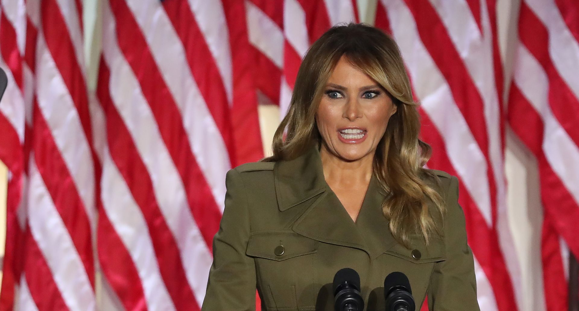 epa08625874 US First Lady Melania Trump delivers her speech during the second night of the Republican National Convention, in the Rose Garden at the White House in Washington, DC, USA, 25 August 2020. Due to the coronavirus pandemic the Republican Party has moved to a televised format for its convention.  EPA/MICHAEL REYNOLDS