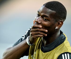 epa08628938 (FILE) - Manchester United's Paul Pogba reacts during his team's training session in Cologne, Germany, 09 August 2020 (re-issued on 27 August 2020). Manchester United's French midfielder Paul Pogba has been tested positive for the coronavirus COVID-19 disease, French national soccer team head coach Didier Deschamps confirmed on 27 August 2020.  EPA/SASCHA STEINBACH *** Local Caption *** 56264765