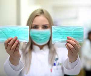 01.02.2020., Sibenik - Medicinska maska za lice. Photo: Dusko Jaramaz/PIXSELL