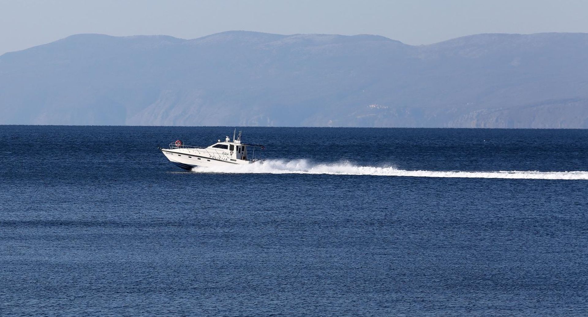 02.04.2020., Rijeka - Gliser pomorske policije na moru u Kvarnerskom zaljevu. Ilustracija
Photo:Goran Kovacic/PIXSELL