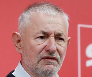 05.05.2020., Zagreb - Sredisnjica SDP-a. Konferencija za medije SDP-a na temu "SDP-ov Prijedlog zakona o sprjecavanju profiterstva u vrijeme elementarnih nepogoda i epidemija". Predsjednik SDP-ovog Savjeta za politicki sustav Josip Kregar. Photo: Sanjin Strukic/PIXSELL