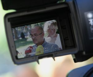 10.07.2020., Zagreb - Udruga Franak odrzala je konferenciju za medije na temu Konacno i nedvojbeno utvrdjena prava potrosaca konvertiranih CHF kredita na potpuno obestecenje temeljem danasnje presude suda EU C-452/18. Goran Aleksic, Patricija Djuric, Goran Herceg. 
Photo: Marko Lukunic/PIXSELL