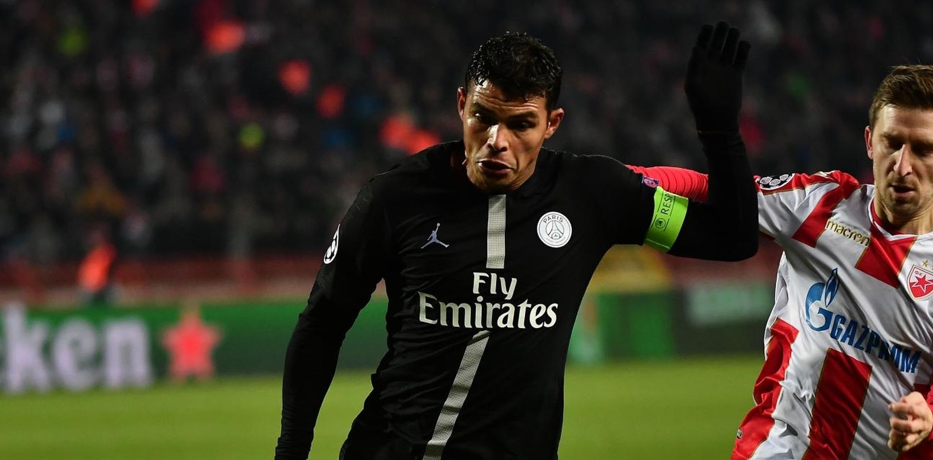 11.12.2018., Beograd, Srbija - Stadion Rajko Mitic, UEFA Liga prvaka, Grupa C. Crvena Zvezda - Paris Saint Germain F.C. Thiago Silva, Marko Marin. 

Photo: Srdjan Ilic/PIXSELL