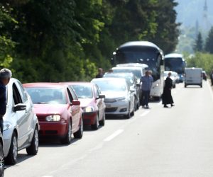 12.05.2018., Bleiburg, Austrija - Austrijska policija je zbog komemoracije na Bleiburgu uvela dodatnu kontrolu na Slovensko-Austrijskoj granici zbog cega se stvorila velika guzva. 
Photo: Goran Stanzl/PIXSELL