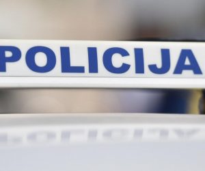 Vozila policije i vatrogasaca 14.10.2018., Vodice - Policija i vatrogasci

Photo: Hrvoje Jelavic/PIXSELL