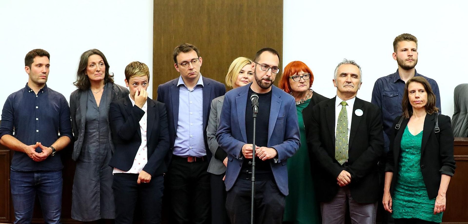 15.06.2020., Zagreb - Politicke stranke Mozemo!-Politicka platforma, Nova ljevica, Radnicka fronta, Odrzivi razvoj Hrvatske-Orah, Zagreb je nas! i Za Grad nakon sto su predali kandidacijske liste za parlamentarne izbore 2020. godine u Hrvatskom Saboru dali su kratku izjavu okupljenim medijima. Rada Boric, David Bilic, Zorislav Antun Petrovic, Bojan Glavasevic, Danijela Dolenec, Katarina Peovic, Svibor Jancic, Sandra Bencic, Tomislav Tomasevic, Ursa Raukar Gamulin. 
Photo: Goran Stanzl/PIXSELL