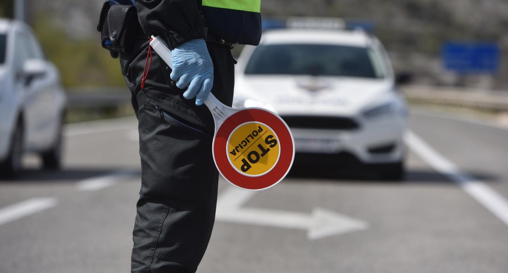 18.04.2020., Sibenik - Od ponoci je najavljeno smanjenje mjera vezanih uz E-propusnice za kretanje po zupanijama.
Photo: Hrvoje Jelavic/PIXSELL