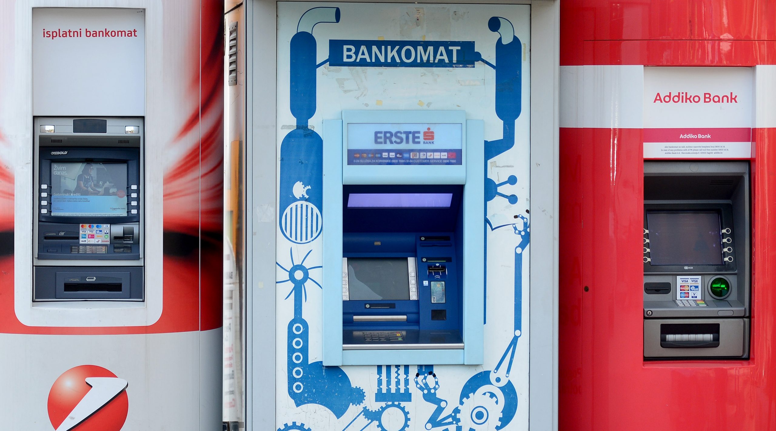 23.11.2017. , Zagreb -  Ilustracija bankomata Zagrebacka banka, Erste banka, Addiko banka.Photo: Marko Prpic/PIXSELL