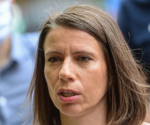 24.07.2020., Kras, Ravnice, Zagreb - Katarina Peovic, saborska zastupnica Radnicke fronte, odrzala konferenciju za medije ispred tvrtke Kras. Photo: Marko Prpic/PIXSELL