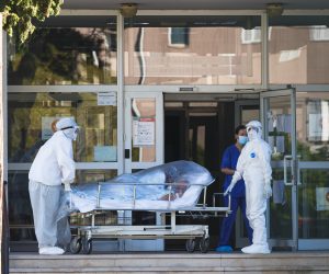 26.08.2020., Zadar - Kako bi olaksali i ubrzali broj testiranja koje se dnevno provodi u Zavodu za javno zdravstvo, testiranja na Covid-19 od jucer su moguca i u Opcoj bolnici. Photo: Marko Dimic/PIXSELL