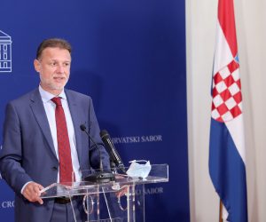 28.07.2020., Zagreb - Nakon sjednice Predsjednistva Hrvatskoga sabora Gordan Jandrokovic odrzao je konferenciju za medije. Photo: Patrik Macek/PIXSELL