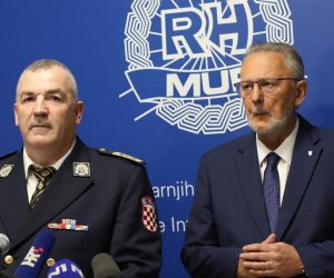 28.10.2019.,Zagreb -  Nakon sto je zamjenik ravnatelja policije Josip Celic podnio ostavku odrzana je izvanredna konferencija za novinare na kojoj su govorili glavni ravnatelj policije Nikola Milina i ministar unutarnjih poslova Davor Bozinovic.
Photo: Jurica Galoic/PIXSELL