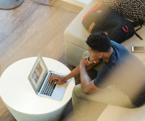 Unsplash/ LinkedIn Sales Navigator