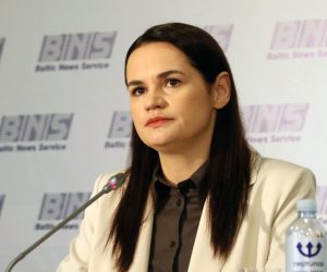 epa08616130 Belarusian opposition candidate for President, Svetlana Tikhanovskaya attends a press conference in Vilnius, Lithuania, 21 August 2020. Tikhanovskaya fled to Lithuania with her family following the 09 August Belarus presidential election. Opposition in Belarus alleges poll-rigging and police violence at protests following election results claiming that president Lukashenko had won a landslide victory in the 09 August elections.  EPA/STR