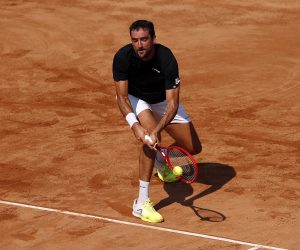 epa08672309 Marin Cilic of Croatia in action during his second round match against David Goffin of Belgium at the Italian Open in Rome, Italy, 16 September 2020.  EPA/Clive Brunskill / POOL