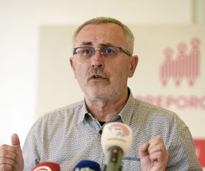 Split, 25.09.2020. Konferencija za medije Željka Stipića, predsjednika Sindikata Preporod.
foto HINA/ Mario STRMOTIĆ/ ms