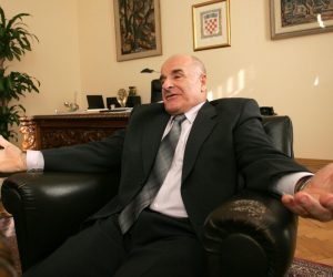 28.02.2005., Zagreb - Ivan Jarnjak, glavni tajnik HDZ-a. 
Photo: Robert Anic/PIXSELL