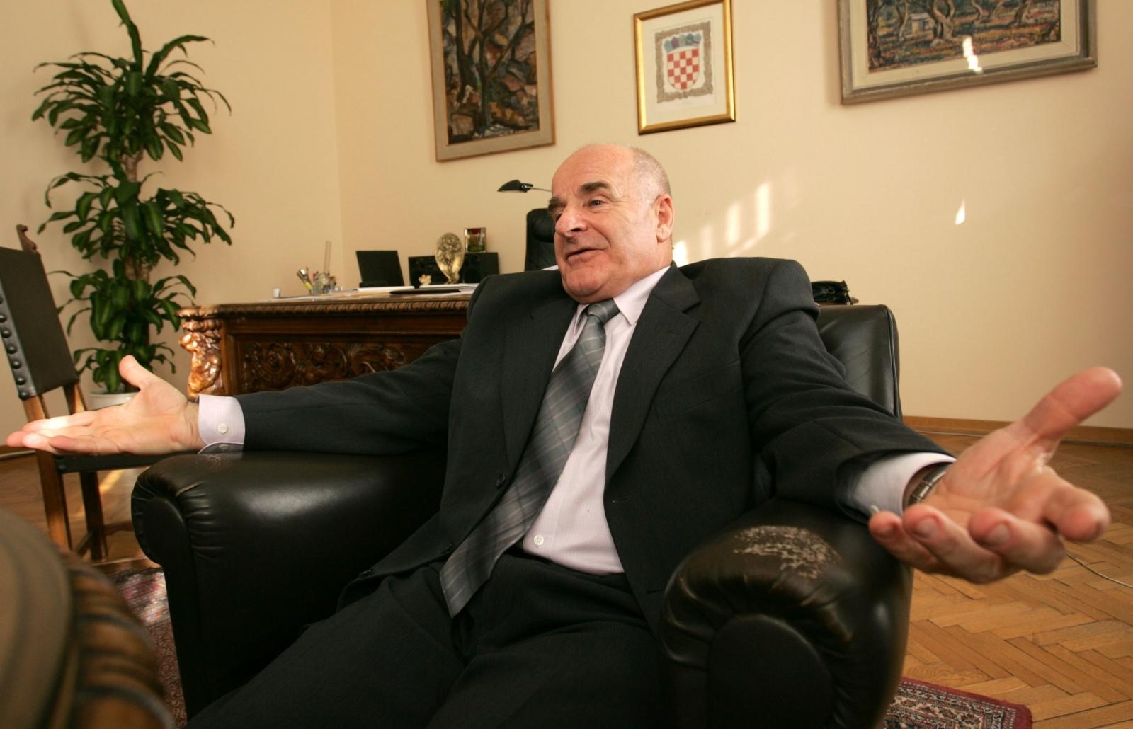28.02.2005., Zagreb - Ivan Jarnjak, glavni tajnik HDZ-a. 
Photo: Robert Anic/PIXSELL