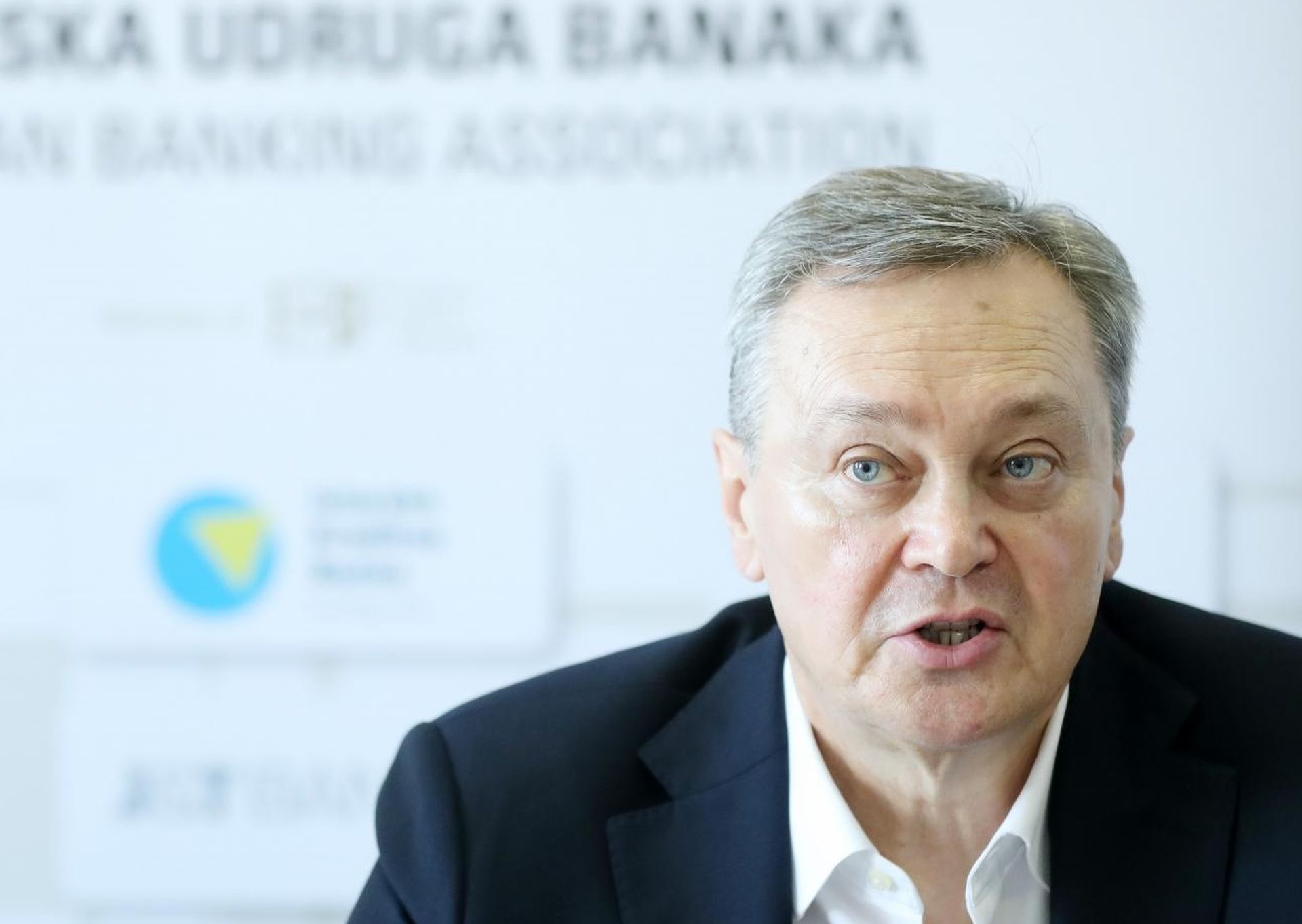 05.06.2019., Zagreb - HUB Analize 68 "Kamatni rizik: fiksirati ili varirati?". Na konferenciji su govorili direktor HUB-a Zdenko Adrovic i Velimir Sonje, ekonomski analiticar, Arhivanalitika. Zdenko Adrovic.  
Photo: Sanjin Strukic/PIXSELL