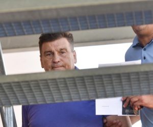 05.09.2019., Velika Gorica - Privodjenje Damira Skare, celnika AK Siget kojeg je zaposlenica prijavila za silovanje, na ispitivanje u Zupanijsko drzavno odvjetnistvo. Photo: Davorin Visnjic/PIXSELL