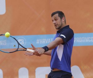 07.06.2020., Osijek - Hrvatski Premier Tenis, turnir humanitarnog karaktera u organizaciji Donne Vekic i njezine obitelji uz pokroviteljstvo Hrvatskog teniskog saveza. Photo: Dubravka Petric/PIXSELL