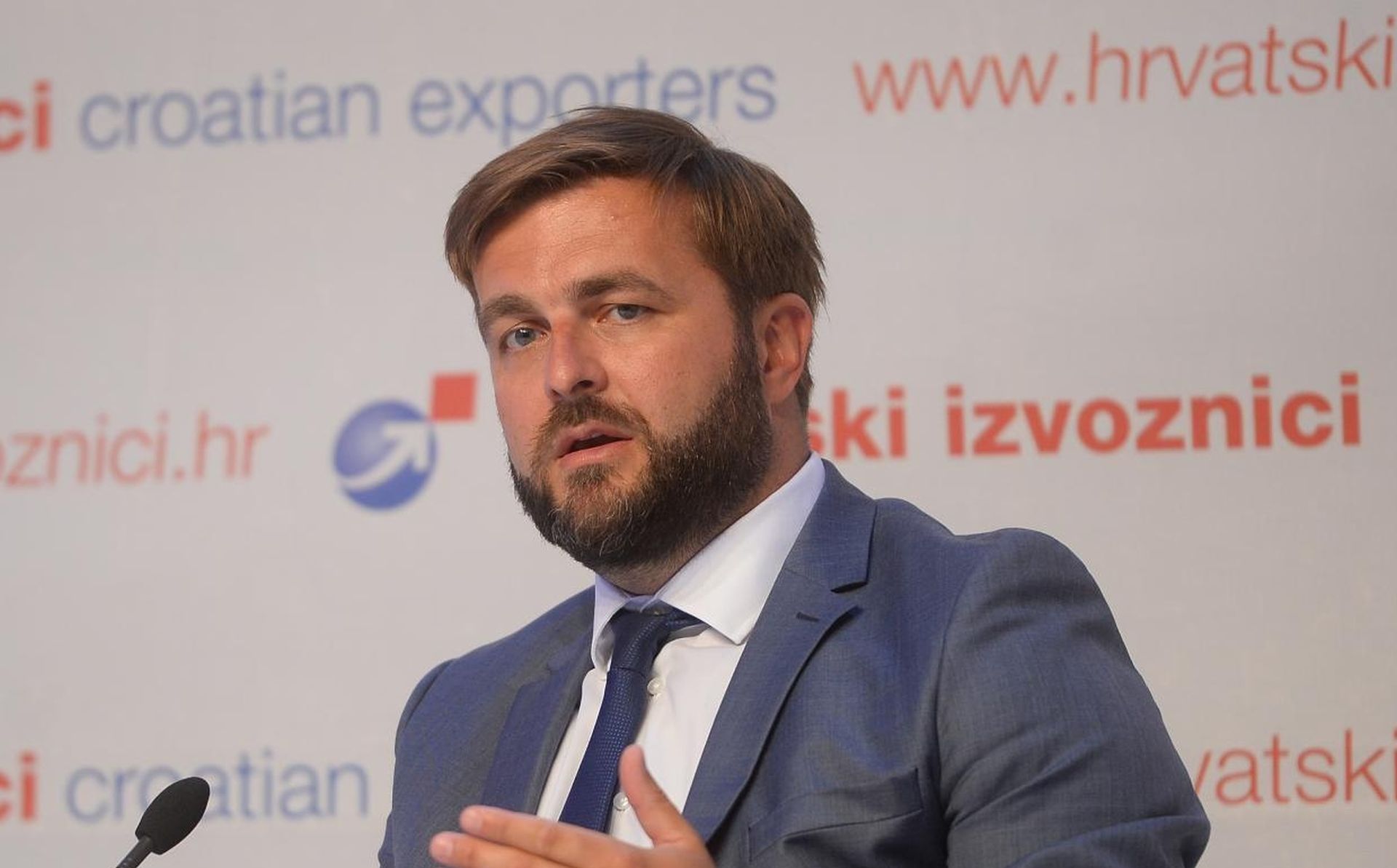 08.09.2020., Zagreb - Utjecaj korona krize na hrvatsko gospodarstvo i izvoz - tema je sredisnje panel rasprave koja se odrzala u okviru 15. konvencije hrvatskih izvoznika, u sklopu koje su dodijeljene i nagrade Zlatni kljuc najboljim izvoznicima u 2019. godini. Konvencija udruzenja Hrvatski izvoznici odrzava se pod pokroviteljstvom Vlade.Photo: Marko Prpic/PIXSELL