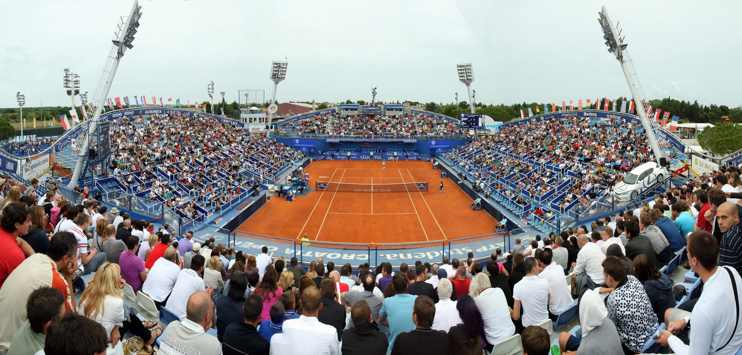 27.07.2011., Stella Maris, Umag - 22. studena Croatia open Umag, ATP teniski turnir. Pogled na centralni teren. Ilustracija. Photo: Sanjin Strukic/PIXSELL