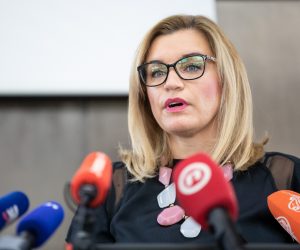 11.09.2020., Zagreb - Ministrica turizma i sporta Nikolina Brnjac i direktor Hrvatske turisticke zajednice (HTZ) Kristjan Stanicic predstavili su rezultate dosadasnjeg dijela ove turisticke godine te najavili planove i aktivnosti za iduce razdoblje. Nikolina Brnjac.
Photo: Davor Puklavec/PIXSELL