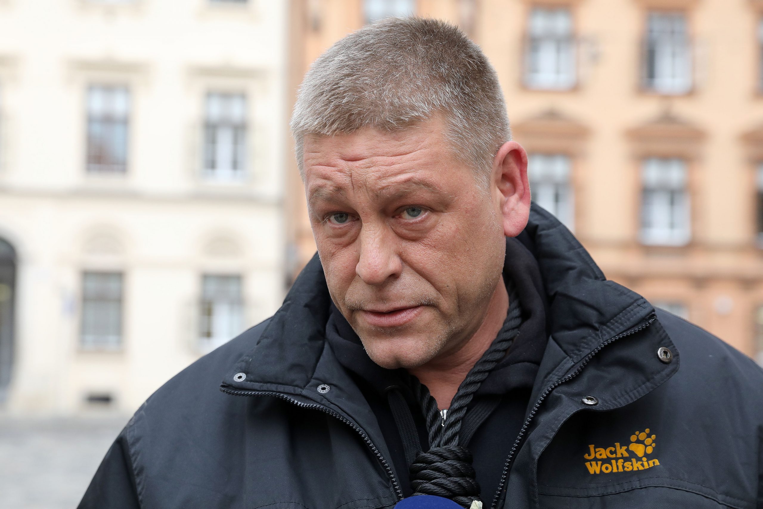 13.12.2017., Zagreb- Inicijativa Ovrsni ustanak predala je zahtjev Vladi da donesu uredbu o deblokadi racuna gradjana i pravnih subjekata.
Photo: Patrik Macek/PIXSELL