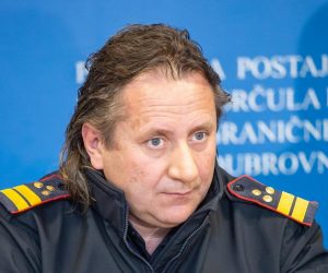 Dubrovnik: Predstavnici žurnih službi o požaru u hidroelektrani 14.01.2019., Vila Palma, Dubrovnik - Pozar u Hidroelektrani Dubrovnik tema je konferencije za medije koja se danas odrzala u Policijskoj upravi dubrovacko-neretvanskoj gdje su govorili svi predstavnici zurnih sluzbi koje su sudjelovale u ovom tragicnom dogadjaju. Zupanijski vatrogasni zapovjednik Stjepan Simovic Photo: Grgo Jelavic/PIXSELL