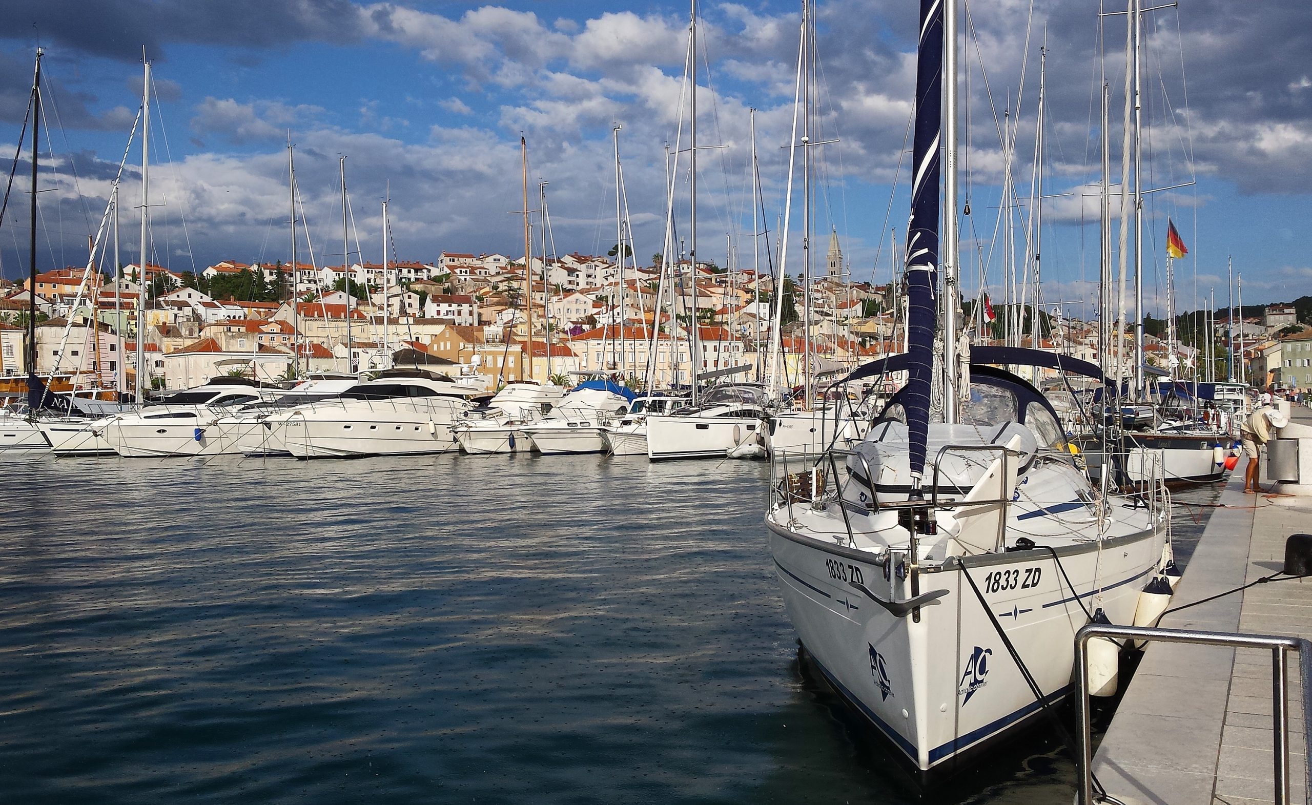15.07.2014., otok Losinj, Mali Losinj - Velik broj brodica na vezu ispred grada Malog Losinja.

Photo: Jurica Galoic/PIXSELL