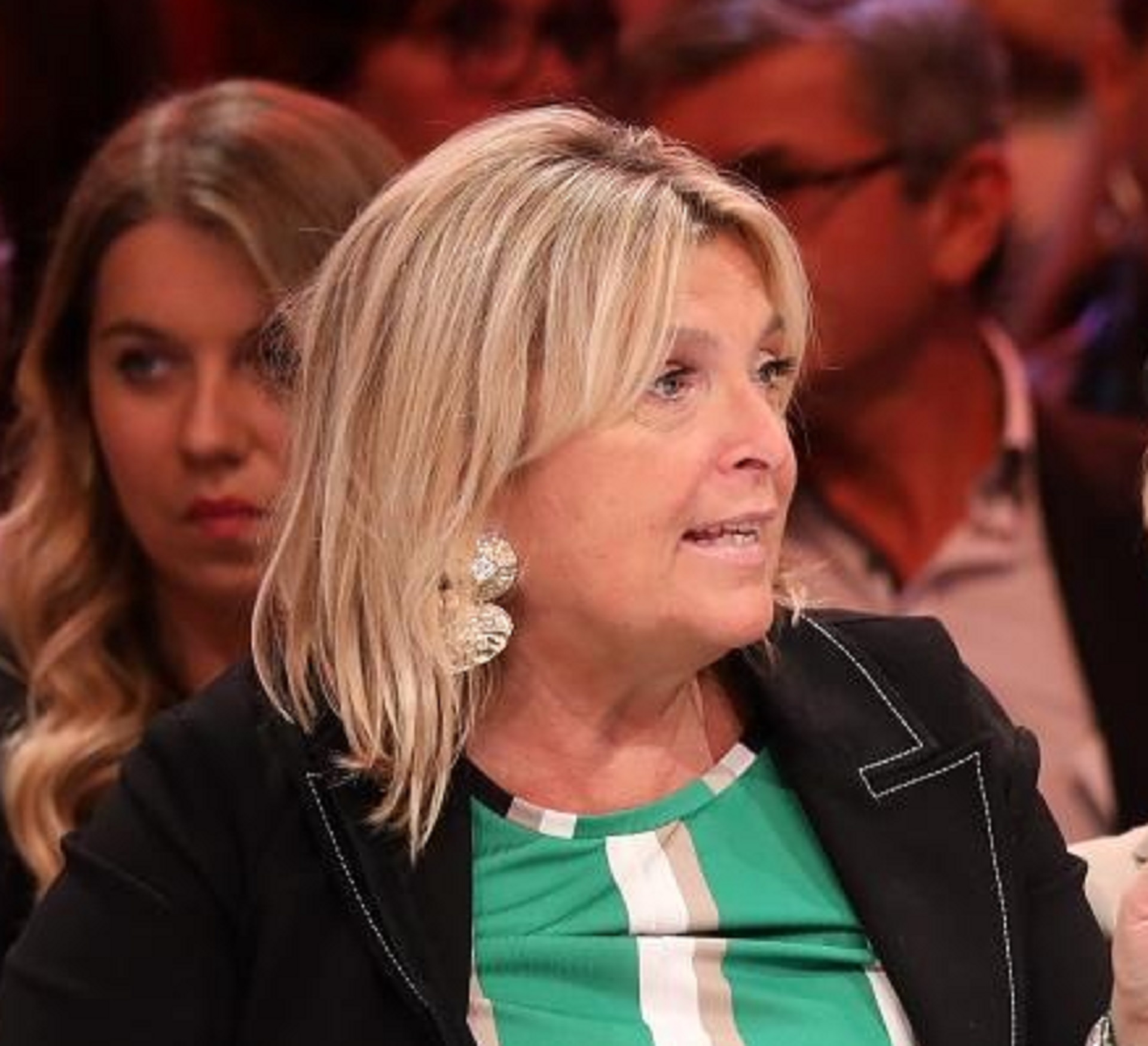17.10.2018., Zagreb - U studiju Anton Marti u zgradi Hrvatske radio-televizije odrzana je, 83. po redu, modna revija zagrebackih obrtnika Zlatna igla. Sanja Kocijancic Petricevic, Katja Kusec, Tihana Harapin Zalepugin, Stephan Lupino Photo: Jurica Galoic/PIXSELL