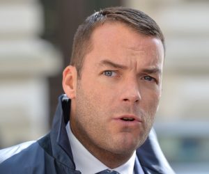 18.10.2017., Zagreb - Na Zupanijskom sudu dolazak osumnjicenih u aferi Agrokor te njihovih odvjetnika.  Odvjednik obitelji Todoric Fran Olujic
Photo: Marko Lukunic/PIXSELL