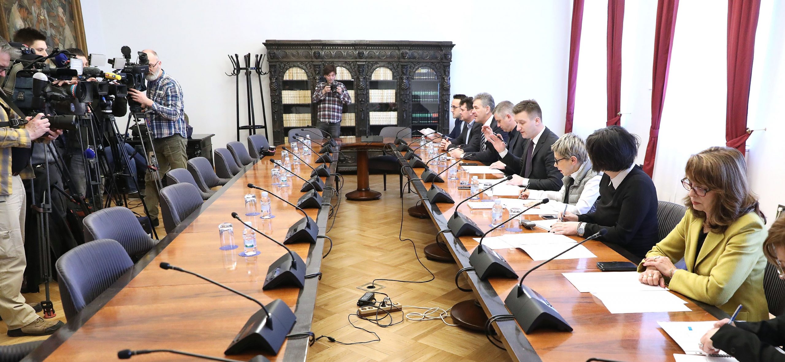 20.02.2020., Zagreb - Mandatno imunitetsko povjerenstvo jos jednom je skinulo imunitet Lovri Kuscevicu. 
Photo: Patrik Macek/PIXSELL
