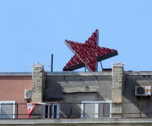 20.09.2020., Rijeka - Rijecki umjetnik Nemanja Cvijanovic postavio je umjetnicku instalaciju "Spomenik crvenoj Rijeci - samoobrambeni spomenik", zvijezdu petokraku, na Rijecki neboder u sklopu programa Rijeka 2020 Europska prijestolnica kulture. . 
Photo:Goran Kovacic/PIXSELL