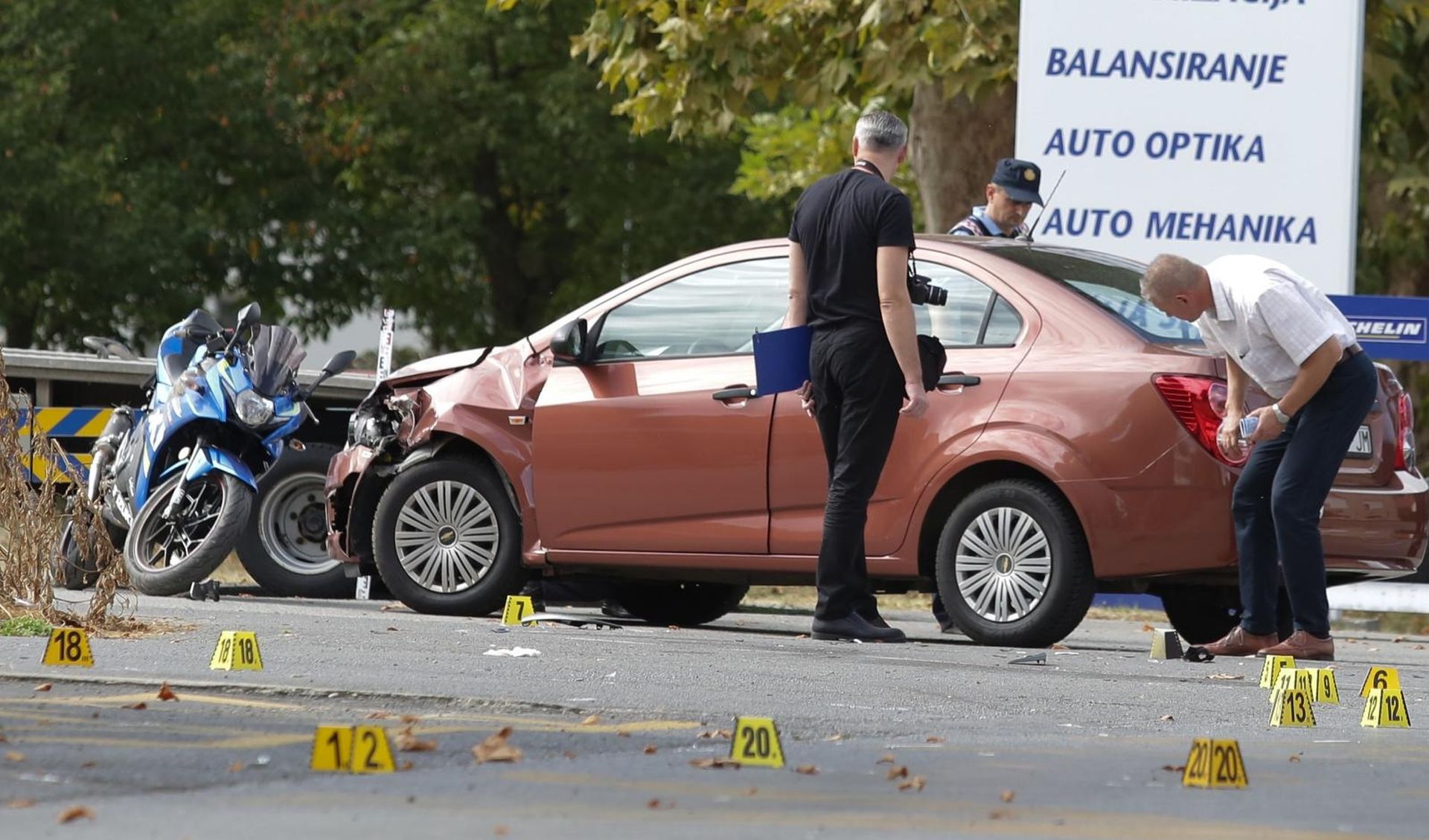 23.09.2020., Osijek - Oko 12.50 sati u Josipovcu blizu Osijeka dogodila se teska prometna nesreca u kojoj je poginuo motociklist. Ocevid je u tjeku. Photo: Dubravka Petric/PIXSELL