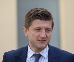 24.09.2020., Zagreb- Ministar financija Zdravko Maric odrzao je konferenciju za medije u dvoristu zgrade Vlade RH
Photo: Boris Scitar/Vecernji list/PIXSELL