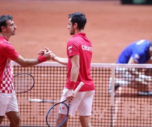 Lille: Dodig i Pavić protiv Herberta i Mahuta u finalu Davis Cupa 24.11.2018., Lille, Francuska - Na stadionu Pierre-Mauroy odigrano je finale Davis Cupa izmedju Francuske i Hrvatske. Drugog dana odigran je mec parova izmedju Pierre-Huguesa Herberta i Nicolasa Mahuta protiv   Ivana Dodiga i Mate Pavica. Ivan Dodig, Mate Pavic Photo: Sanjin Strukic/PIXSELL