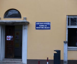 25.02.2020., Rijeka - Ravnatelj rijeckog KBC-a Davor Stimac iznio je najnovije informacije o radnicima koji se nalaze u Rijeci zbog sumnje da su zarazeni koronavirusom u Italiji. 
Photo: Goran Kovacic/PIXSELL