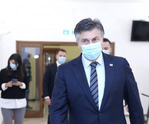 25.09.2020., Zagreb - Predsjednik Vlade Andrej Plenkovic dosao je u Sabor na sjednicu kluba zastupnika HDZ-a.  
Photo: Patrik Macek/PIXSELL