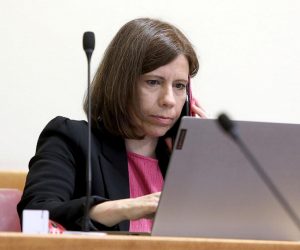 28.07.2020., Zagreb - Sabor 1. sjednicu nastavlja slobodnom raspravom zastupnika, nakon koje na dnevni red dolazi Zakon o obnovi zgrada ostecenih u potresu. Katarina Peovic
Photo: Patrik Macek/PIXSELL