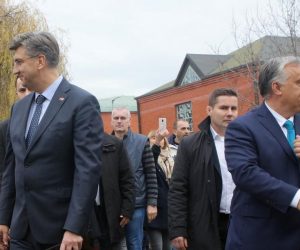 28.11.2019., Osijek - Otvorenje ucenickog doma u sklopu Prosvjetno-kulturnog centra Madjara u Osijeku. Predsjednik Vlade Madjarske Viktor Orban, predsjednik Vlade RH Andrej Plenkovic Photo: Dubravka Petric/PIXSELL