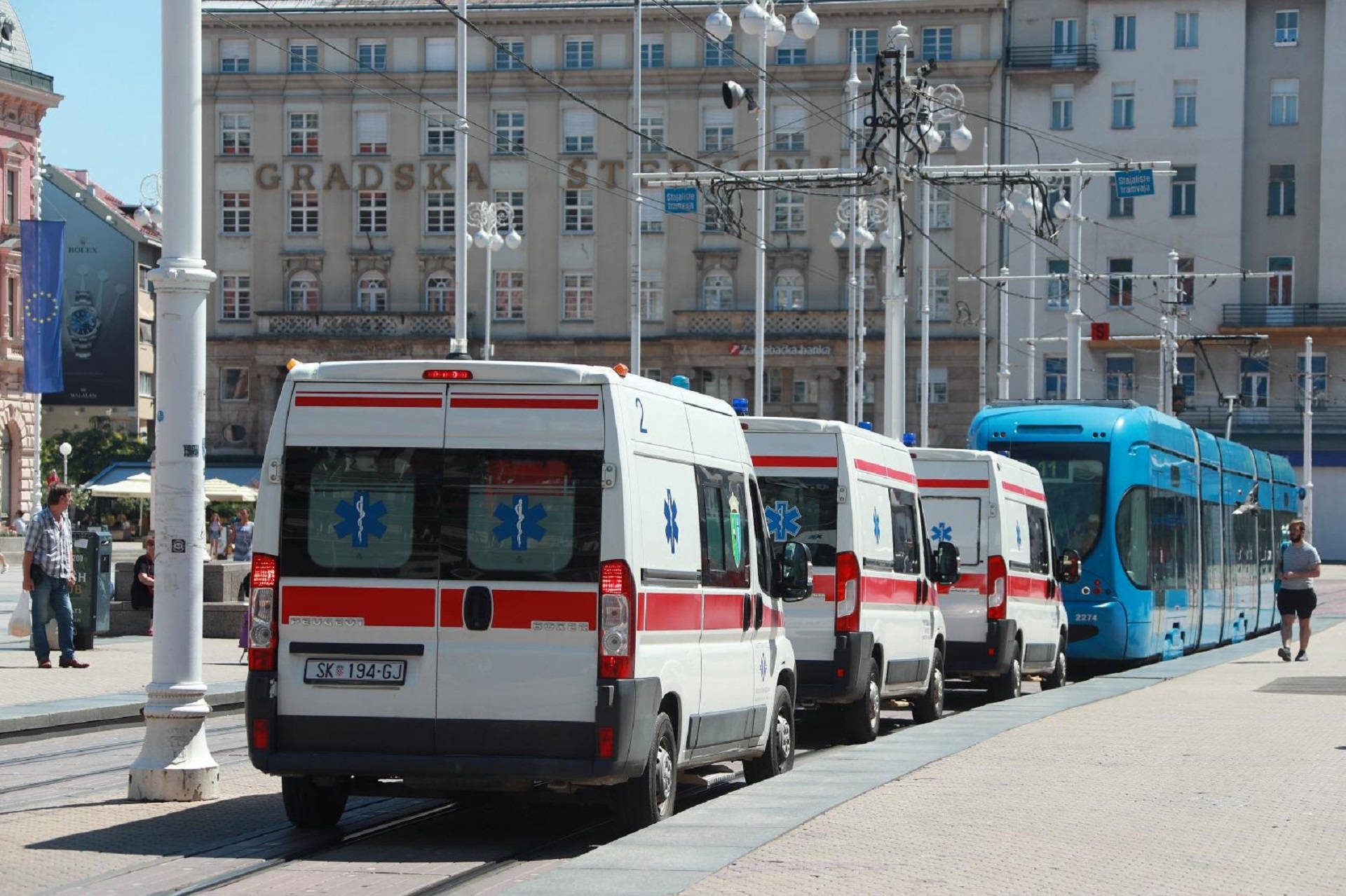 29.07.2020., Zagreb - Gradska svakodnevica u sredistu grada za vrijeme velikih vrucina. Photo: Sanjin Strukic/PIXSELL