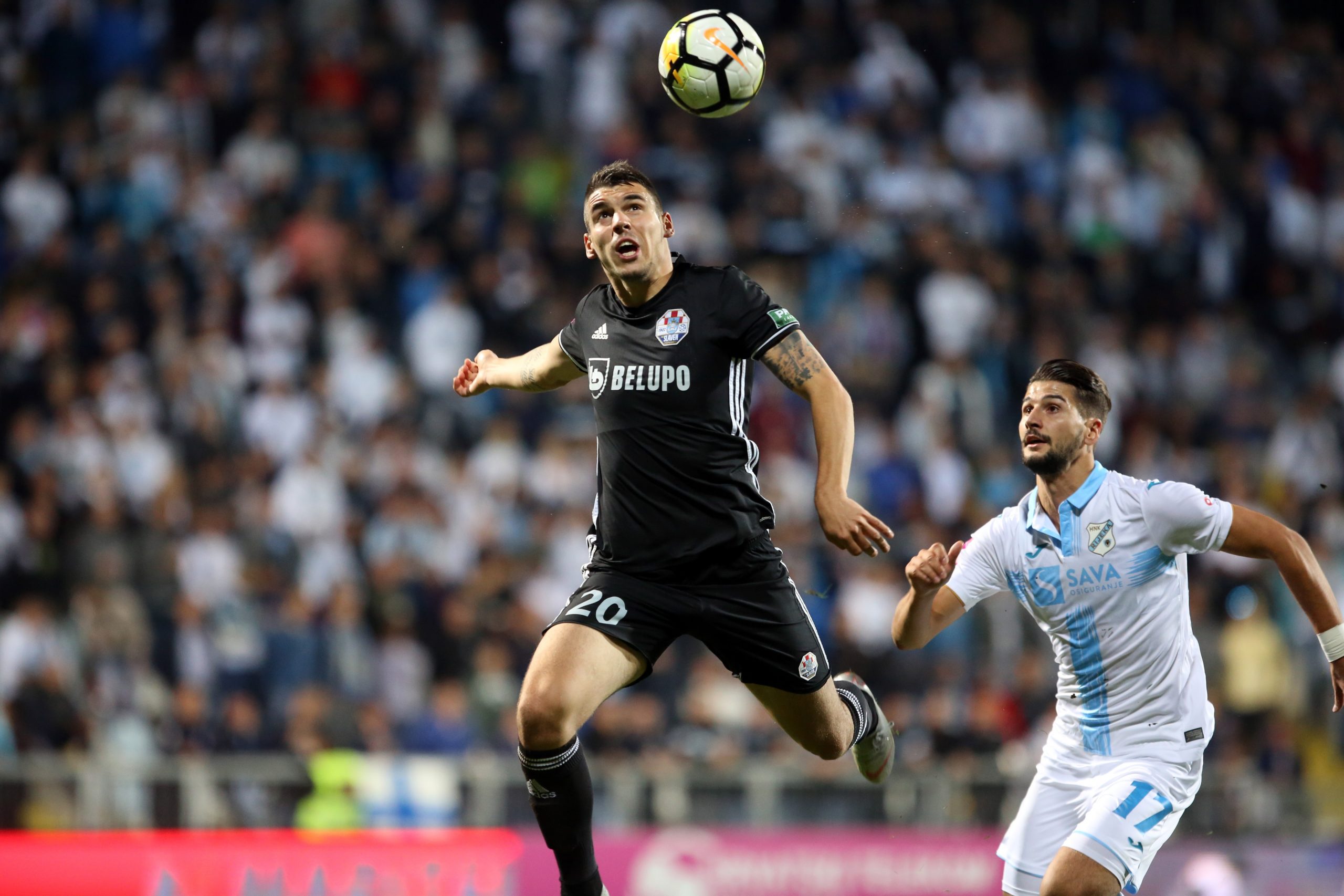 Rijeka: Hrvatski Telekom Prva liga, 09. kolo, HNK Rijeka - NK Slaven Belupo 30.09.2018., Rijeka - Hrvatski Telekom Prva liga, 09. kolo, HNK Rijeka - NK Slaven Belupo. Zvonimir Sarlija, Antonio Mirko Colak.
Photo: Nel Pavletic/PIXSELL