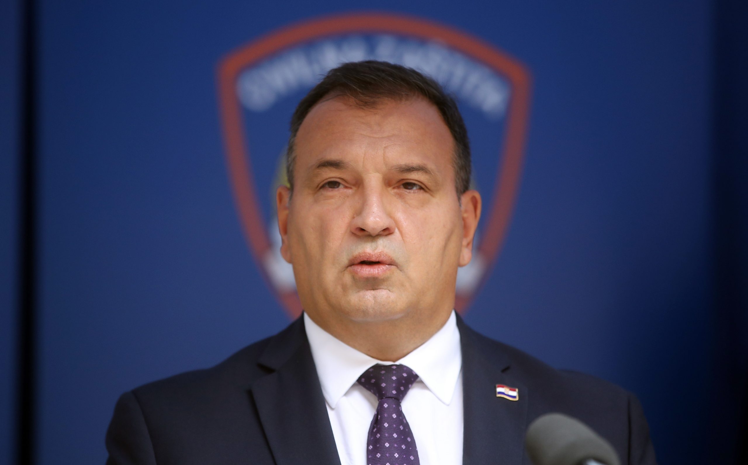 31.08.2020., Zagreb - Nacionalni stozer civilne zastite odrzao je konferenciju za medije o najnovijim detaljima sirenja koronavirusa u Hrvatskoj. Ministar zdravstva Vili Beros. Photo: Damir Sencar/HINA/POOL/PIXSELL