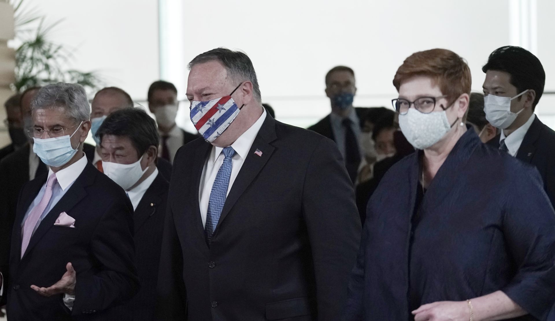 epa08723275 Minister of External Affairs of India Subrahmanyam Jaishankar (L), Japan's Foreign Minister Toshimitsu Motegi (2-L) US Secretary of State Mike Pompeo (C) and Australian Foreign Minister Marise Payne (2-R) leave after meeting with Japan's Prime Minister Yoshihide Suga at the Prime Minister's office in Tokyo, Japan, 06 October 2020.  EPA/Eugene Hoshiko / POOL